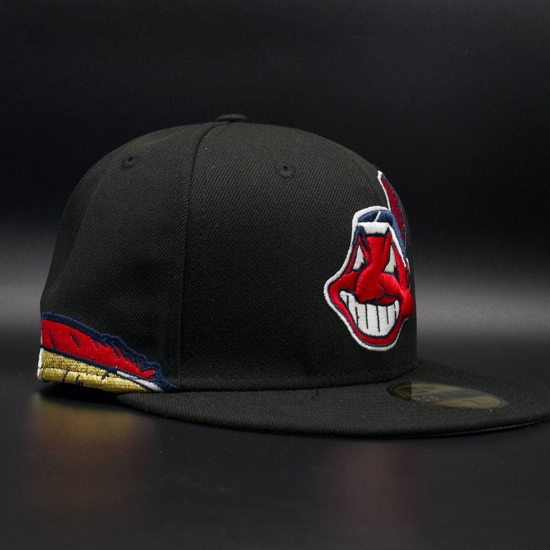 CHIEF WAHOO SIDE FEATHER