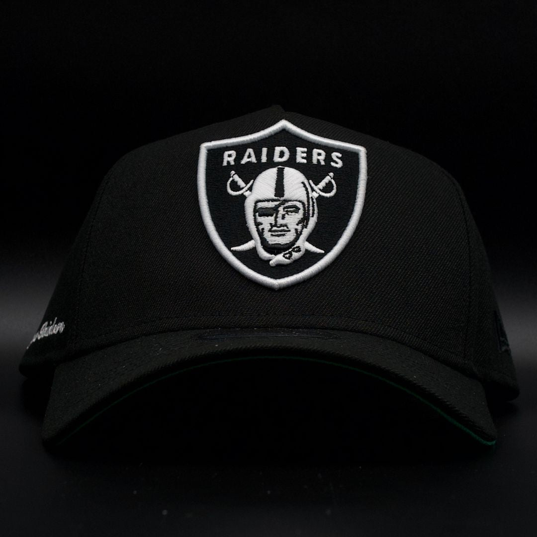 LAS VEGAS RAIDERS A FRAME  SCRIPT SNAP BACK