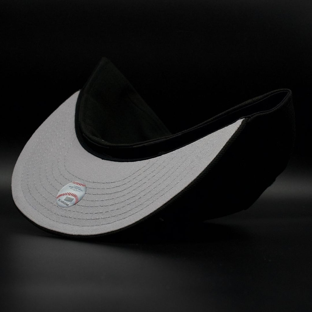 LA BLACK FITTED