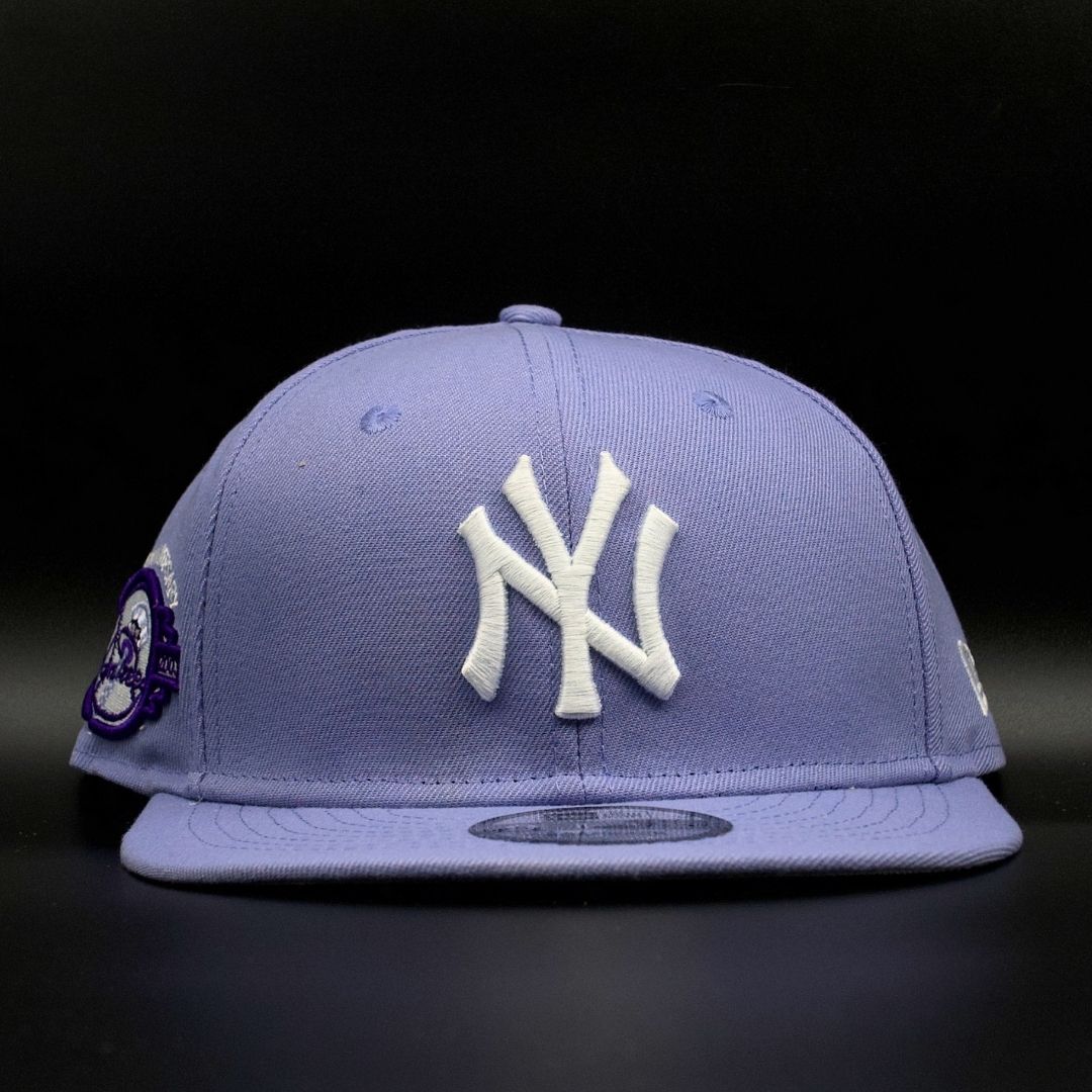 NY YANKEE LAVENDER SNAP BACK