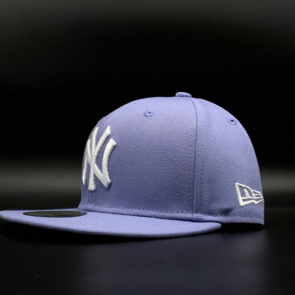 NY YANKEE LAVENDER SNAP BACK