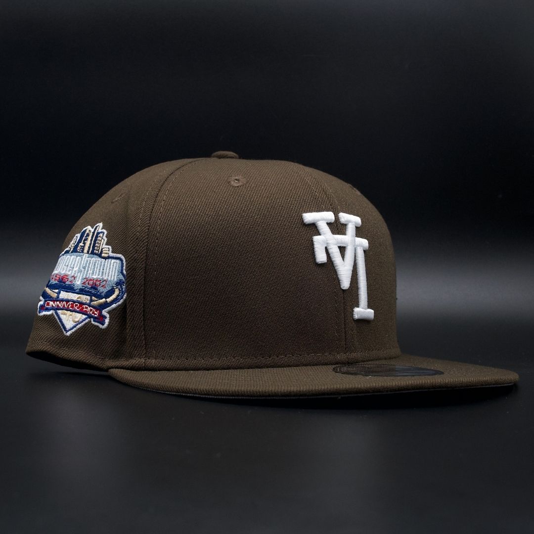 UPSIDE DOWN LA SNAP BACK DODGER STADIUM