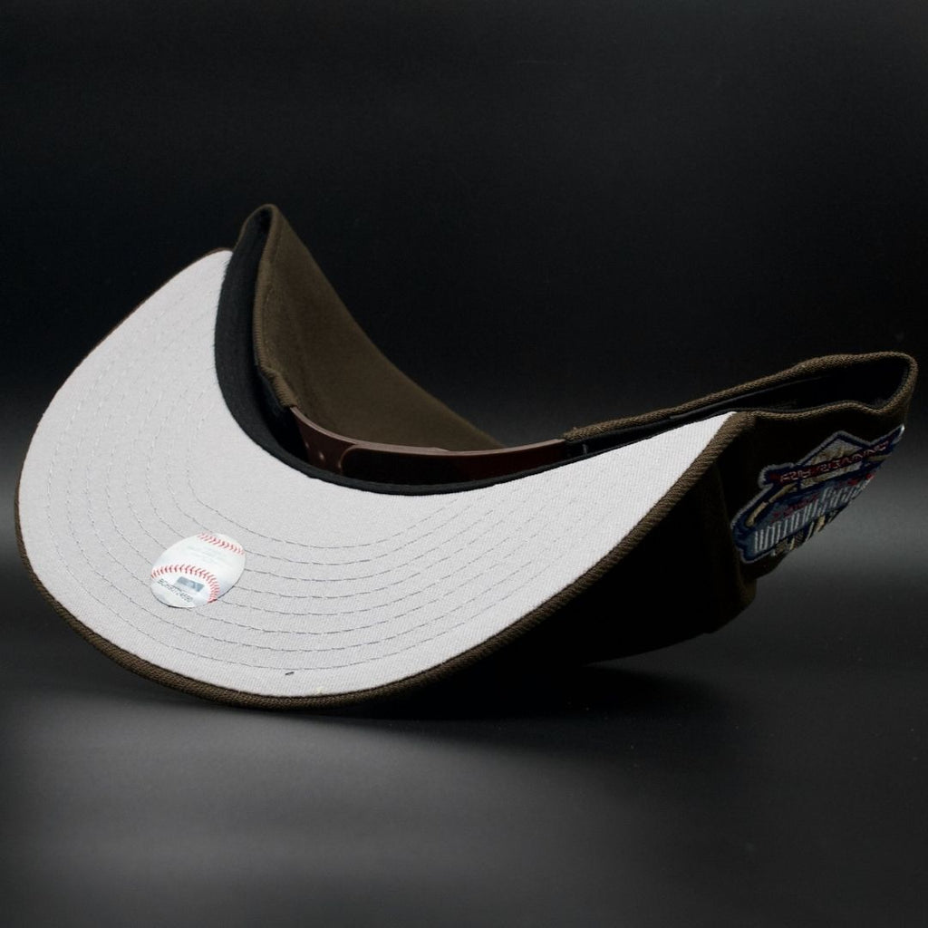 UPSIDE DOWN LA SNAP BACK DODGER STADIUM