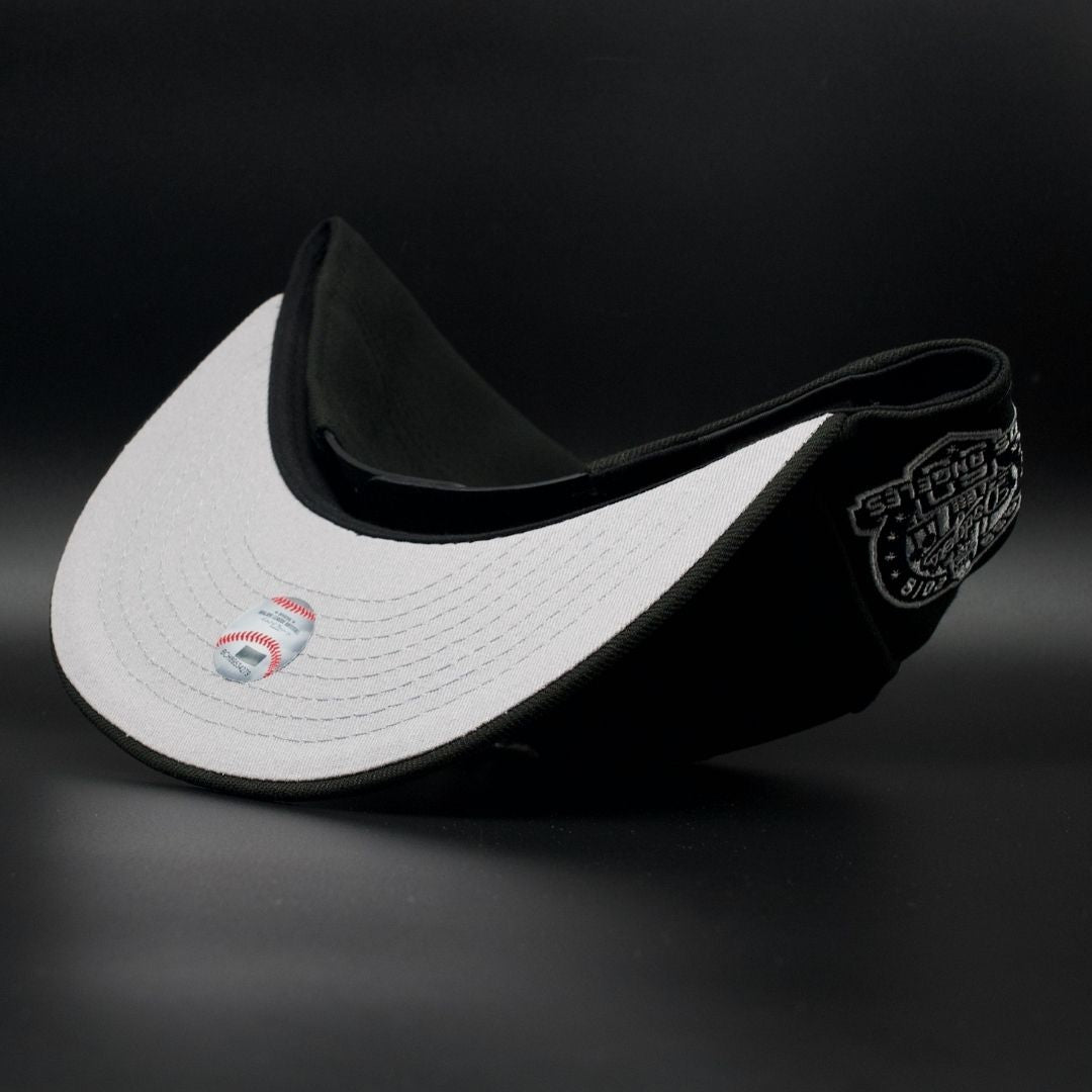 LA UPSIDE DOWN SNAP BACK